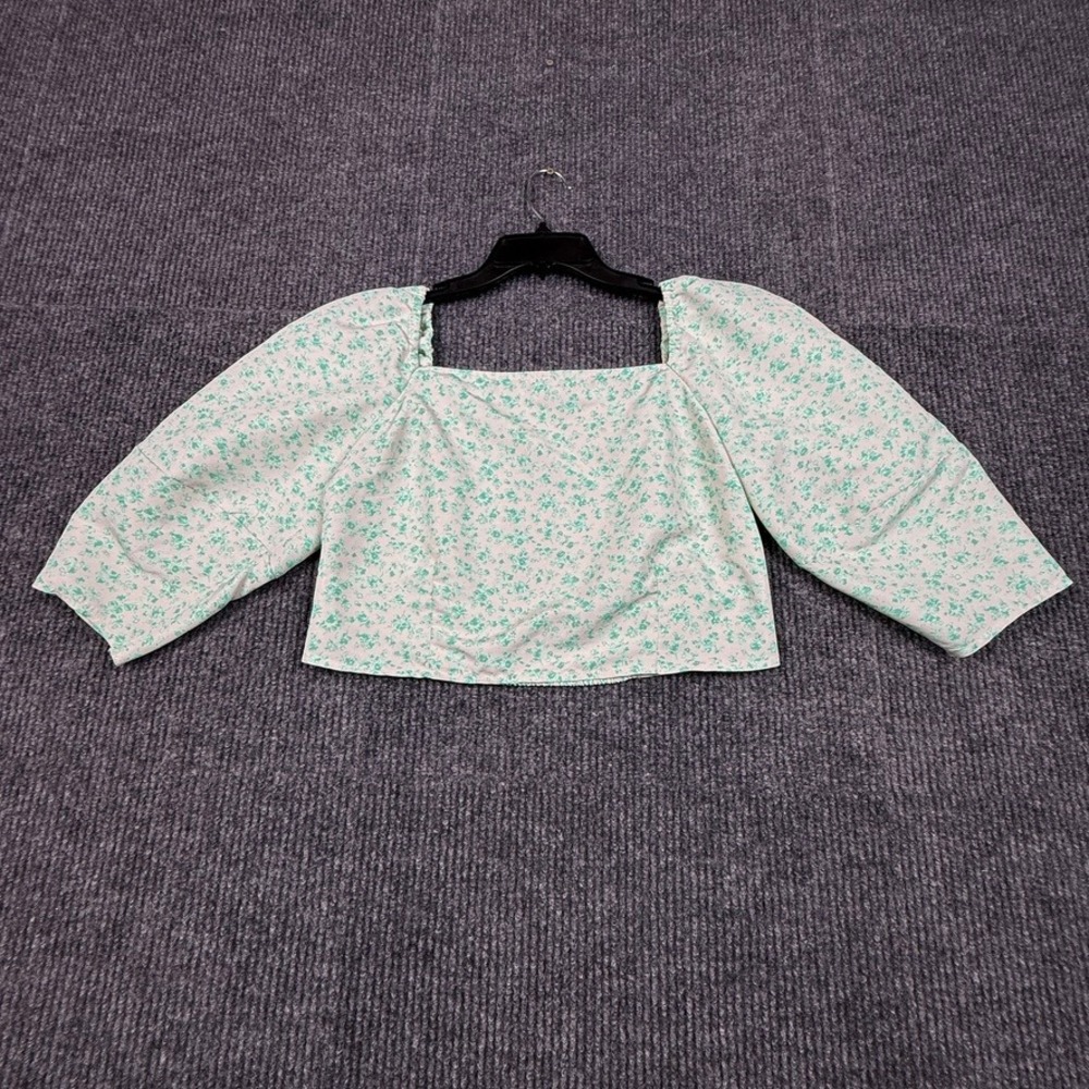 Levis Womens Lg Floral Square Neck Puff Sleeve Smocked Back Crop Top A3378-0001